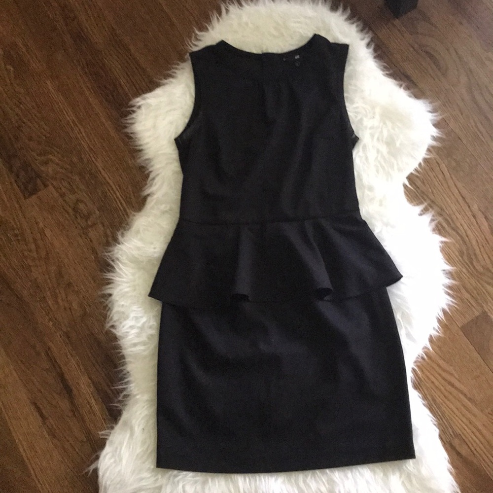 H&M’s Black Peplum Dress